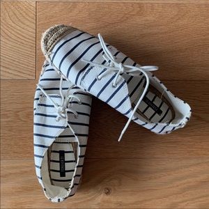 Brand New Forever 21 Casual Lace-up Shoes